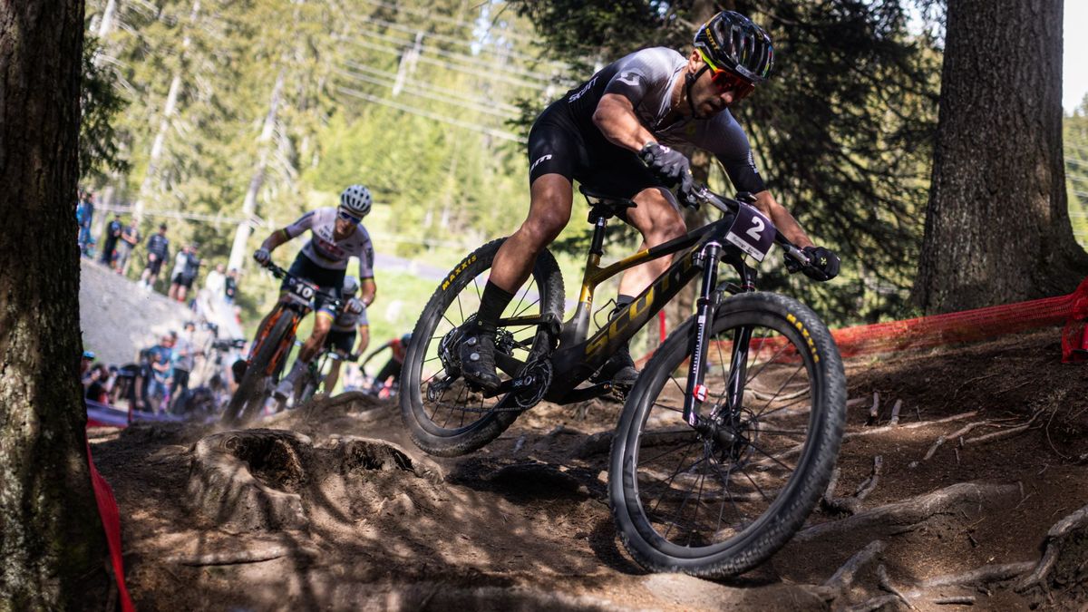 Mountain Biking Fun Wraps Up: Talk About the Coolest Race Yet!